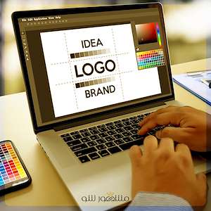 گروه مشهور شو ایجاد نام و لوگو برند برای حضور آنلاین